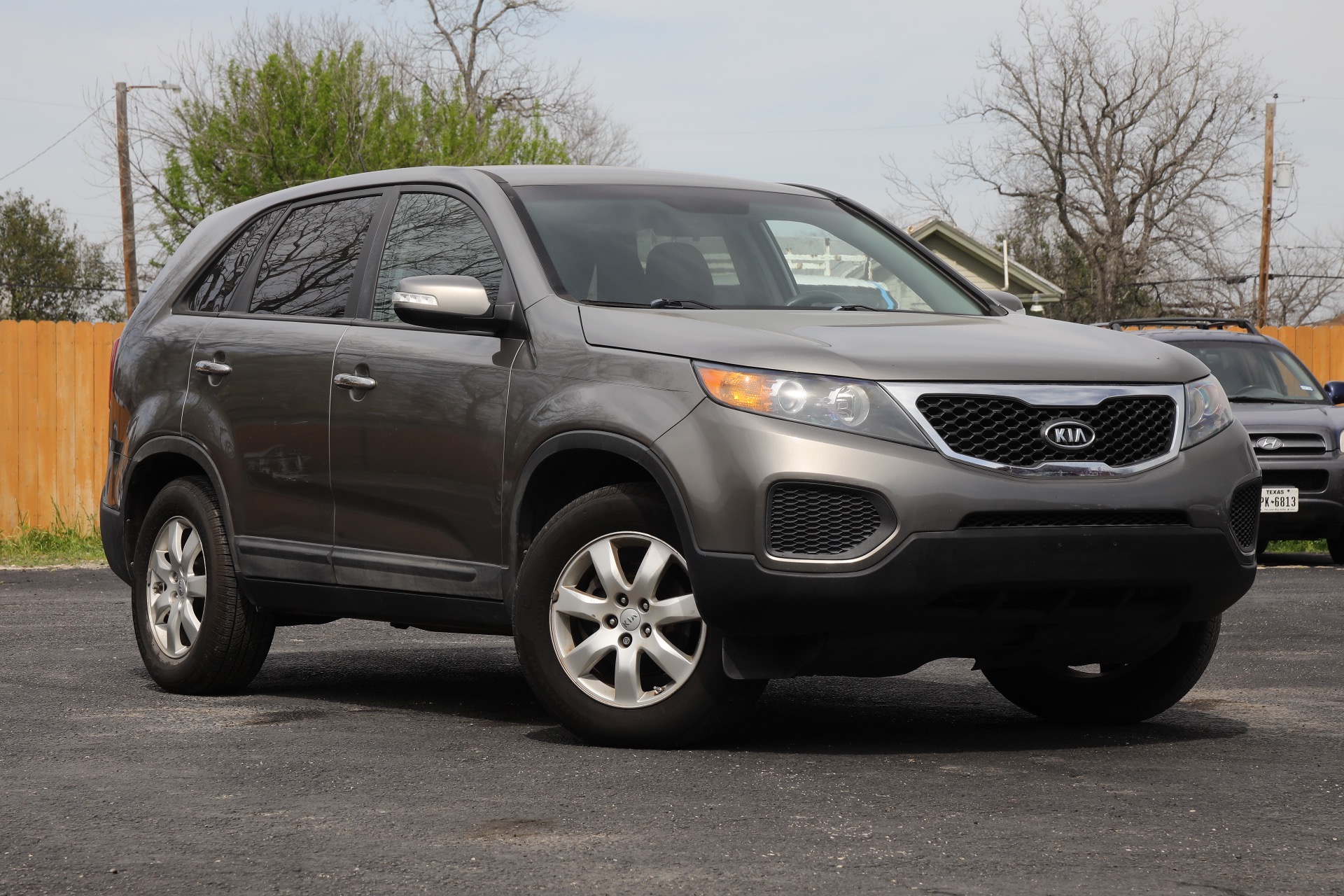 photo of 2012 KIA SORENTO SUV 4-DR